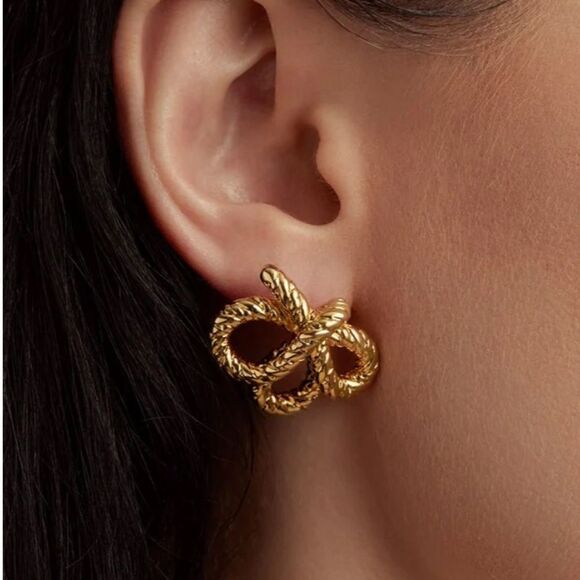 Flower twist stud earrings N116 - Picture 1 of 6